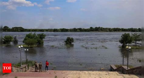 Ukraine Flood Waters Engulf Homes In Ukraine As People Flee Times Of