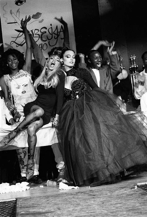 From Underground Subculture to Global Phenomenon: An Oral History of