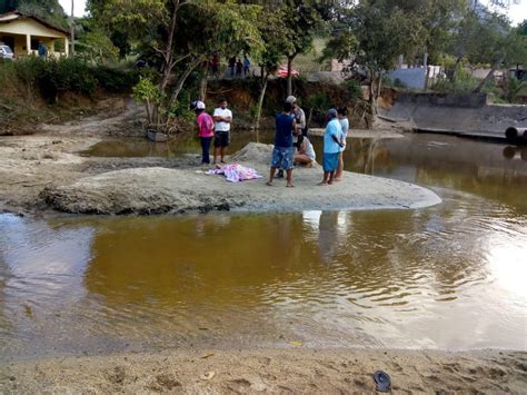 Jovem De Anos Morre Afogado Ao Nadar Amigos Em Represa Perto De