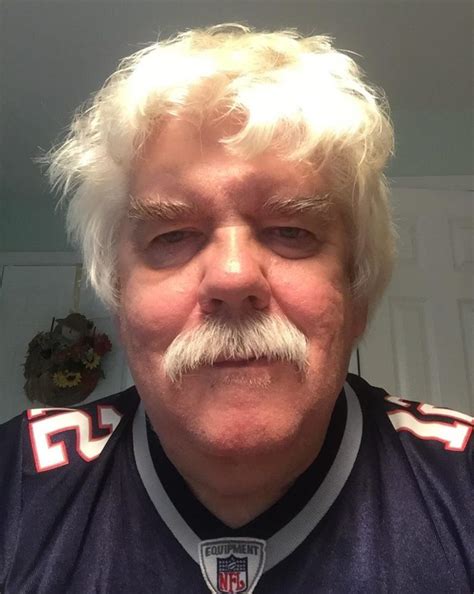 Er Sucht Ihn Schleswig Holstein Finde Deinen Passenden Gay Partner