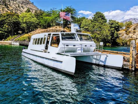 The Stehekin Ferry – Chelan.com