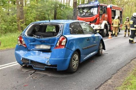 Wypadek na trasie Śrem Chrząstowo Dwie kobiety ranne po zderzeniu