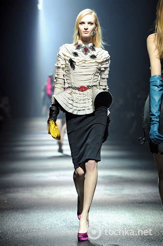 Горячий тренд: пеплум - tochka.net