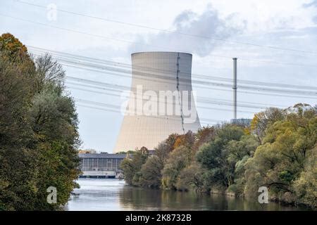 Essenbach Deutschland 21 Oktober 2022 Aus dem Kühlturm des