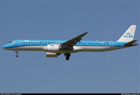 PH NXL KLM Cityhopper Embraer E195 E2 ERJ 190 400 STD Photo By Bram