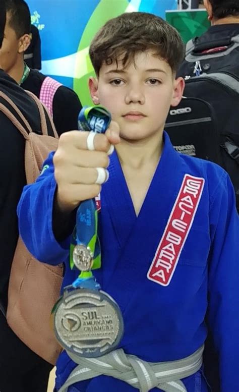 São mateuense de 11 anos é vice campeão sul americano de jiu jitsu em