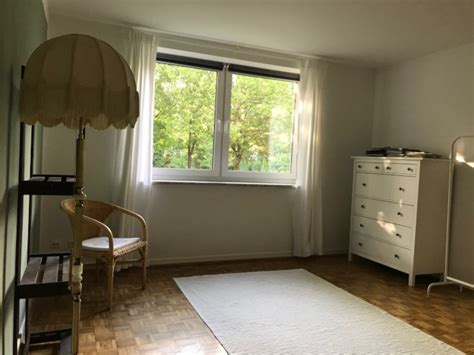 Zimmer frei in gemütlicher 2er WG mit Balkon Wohngemeinschaft Kiel