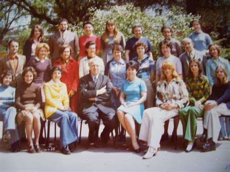 Photo De Classe ENSEIGNANTS De 1974 ECOLE MADELEINE MICHELIS Copains