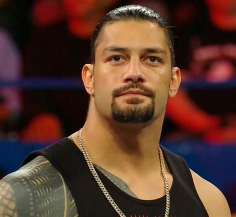 Roman Reigns Eye Color