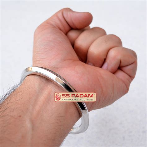 Stainless Steel Traditional Sikh Kada For Men 8mm