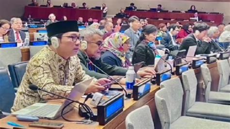 Jabar Sabet Penghargaan Terbaik Big Data Ridwan Kamil Presentasi Di