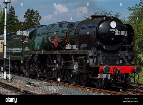 Peninsular Oriental Leaving The Station Stock Photo Alamy