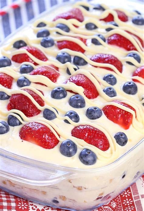 No Bake Summer Berry Icebox Cake Cakescottage