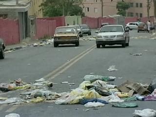 V Deo Moradores De Ferraz De Vasconcelos Est O H Dias Sem Coleta