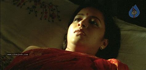 Reema Sen Hot Spicy SnapsIndian Crazy Actress Gallery Spicy Indian