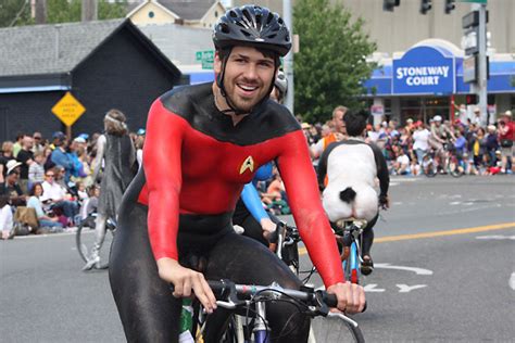 To Boldly Go Naked Where A Few Have Gone Before Found On Wtf R Gaymers