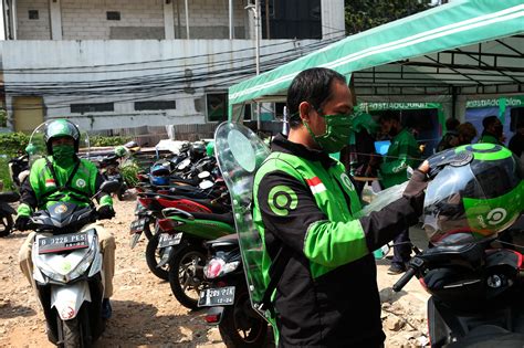 Dapat Beasiswa Sekolah Dari Gojek Penghematan Mitra Driver Capai Rp17