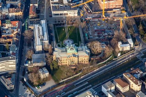 Karlsruhe Aus Der Vogelperspektive Neubau Des Gerichts Geb Udekomplex