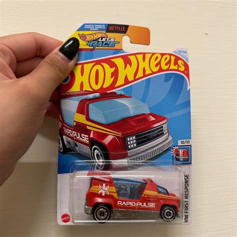 風火輪 Hot Wheels NETFLIX 影集 救援車 RAPID PULSE 普卡 蝦皮購物