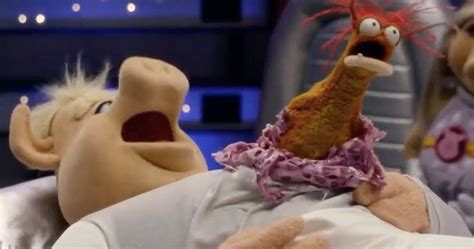 Pigs in Space Returns in Muppets Alien Spoof Video