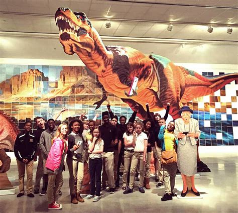 Students at Mobile Museum of Art - Encyclopedia of Alabama