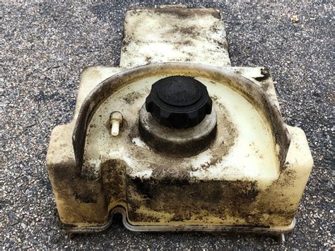 Oem Fuel Gas Tank John Deere Gy21102 Gy21876 L100 L110 L120 L130 L105 L118 L111 Ebay