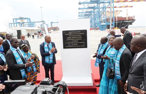 PORT AUTONOME D ABIDJAN LE VICE PRESIDENT DE LA REPUBLIQUE INAUGURE