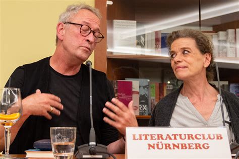 Der Abend In Bildern Thommie Bayer Literaturclub N Rnberg