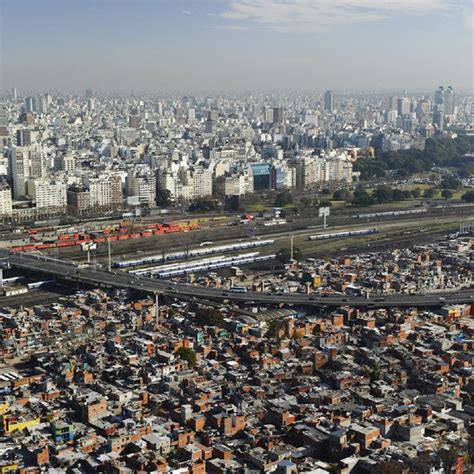 vistas aeras  mostram como nossas cidades sao desiguais paisaje
