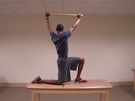 Running Series: Stretches for the Hip - Baudry Therapy Center | BRIO