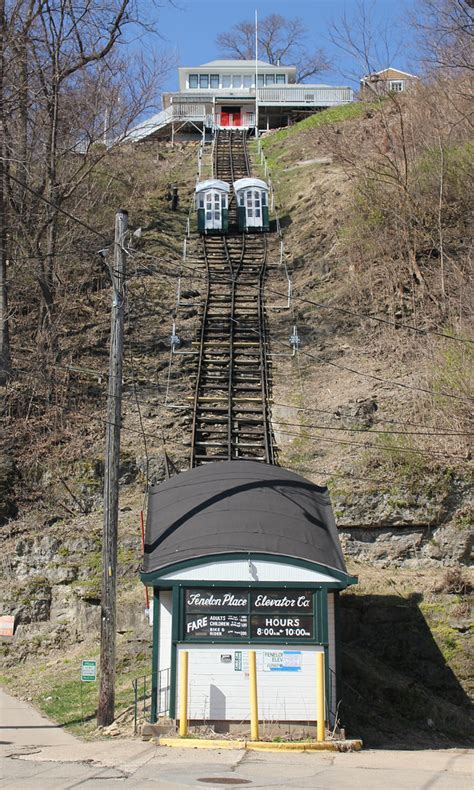 Fenelon Place Elevator Dubuque Ia The Fenelon Place Ele Flickr