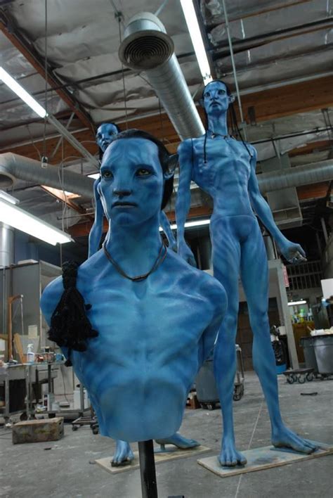 Behind The Scenes The Avatar Team Created Life Size Na`vi Models To Give Actors The Proper