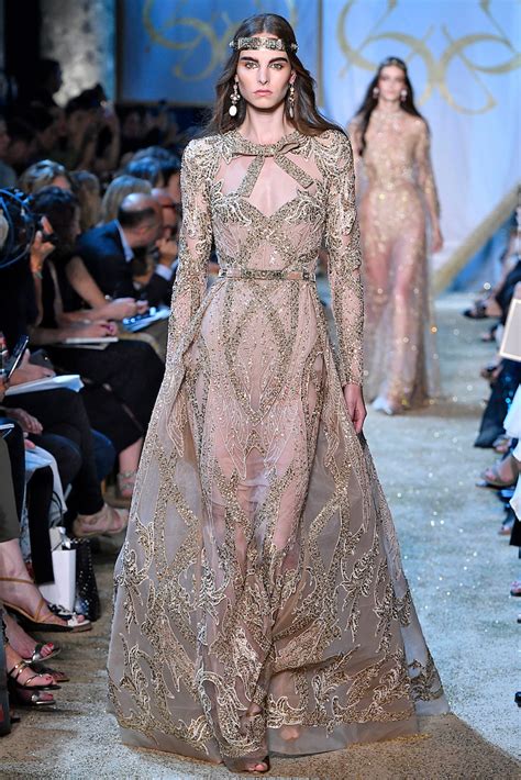 Coleção ELIE SAAB Paris Inverno 2018 HC Foto 22 Desfiles FFW