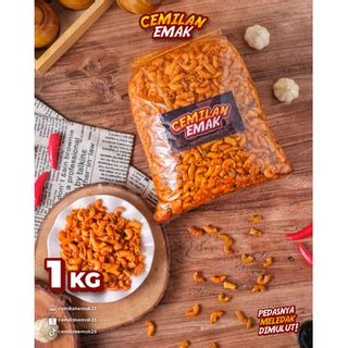 Jual Makaroni Kg Makaroni Cemilan Emak Makaroni Pedas Daun Jeruk