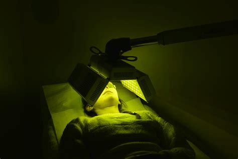 Luminothérapie par Led à Paris Soins du visage Aesthé