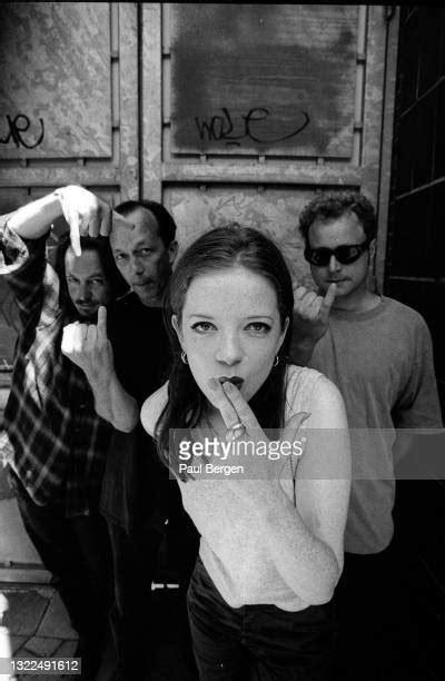 Garbage Shirley Manson Photos Et Images De Collection Getty Images