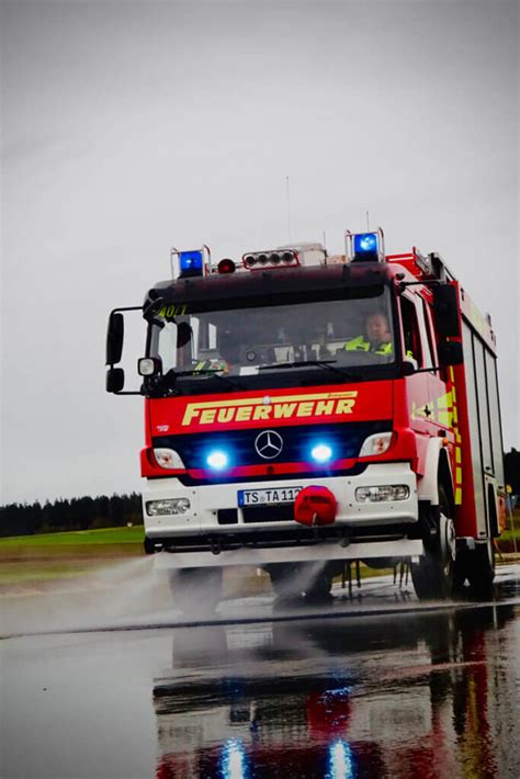 Pkw B Feuerwehr Tacherting