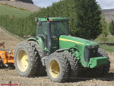 TractorData.com John Deere 8520 tractor photos information