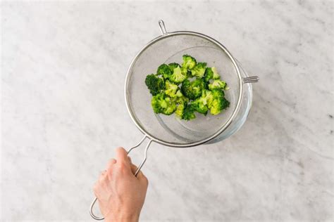 Conchiglie fraîches aux brocolis et aux lardons Recette HelloFresh