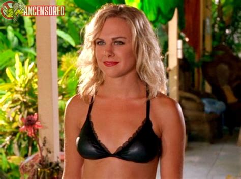 Laura Bell Bundy Nude Pics Página 1