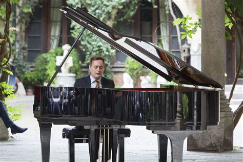 Il Pianista Gianluca Luisi A Galatina Per I Concerti Del Chiostro