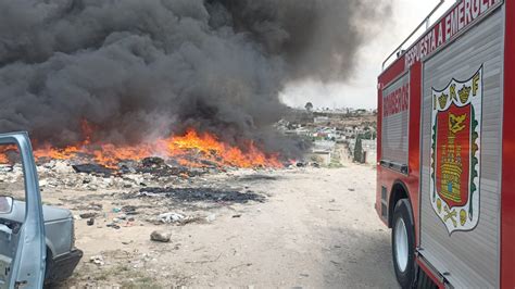 Sofoca Protección Civil de Calpulalpan y Bomberos incendio de pastizal