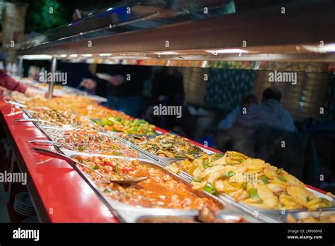 Chinese Buffet Hi Res Stock Photography And Images Alamy