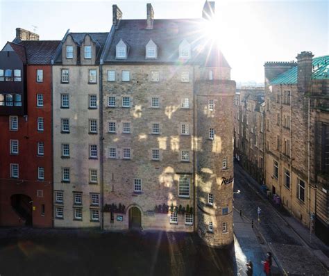 Radisson Blu Hotel, Edinburgh City Centre | Classic Vacations