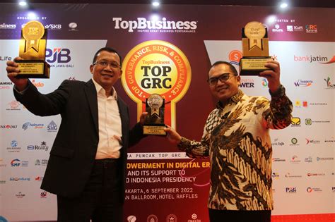 Borong Penghargaan Top Governance Risk Compliance Metapos