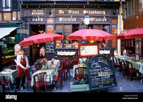 Restaurant Cafe Au Vieux Strasbourg Alsace France Stock Photo Alamy