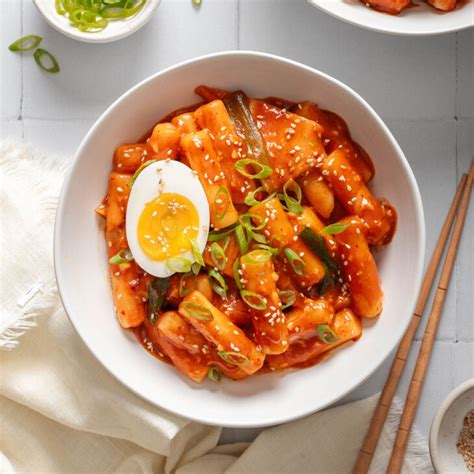 easy tteokbokki spicy korean rice cakes