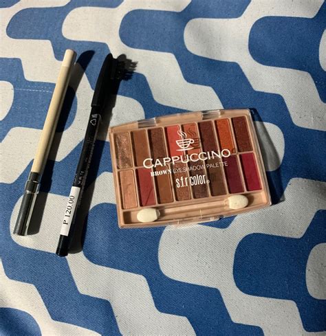 Brown Eyeshadow Palette w/ Freebies on Carousell