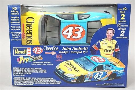 Revell レベル 124 Cheerios John Andretti 43 Dodge Intrepid Rt プラモデル 85