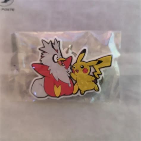 Porte Cl S Pikachu Cadoizo Issu Du Coffret Calendrier De L Avent